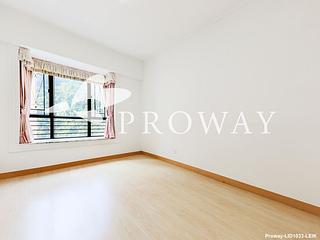 Mid Levels Central - Clovelly Court 08