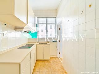 Pok Fu Lam - 18-22, Crown Terrace 09