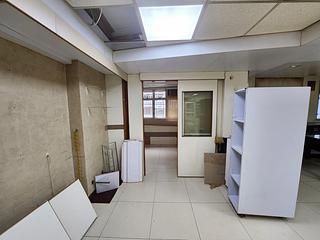 Sham Shui Po - Chak Kwan House 13