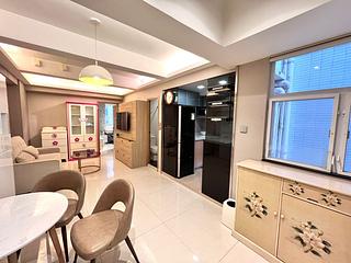 Wan Chai - Luen Wo Building 02