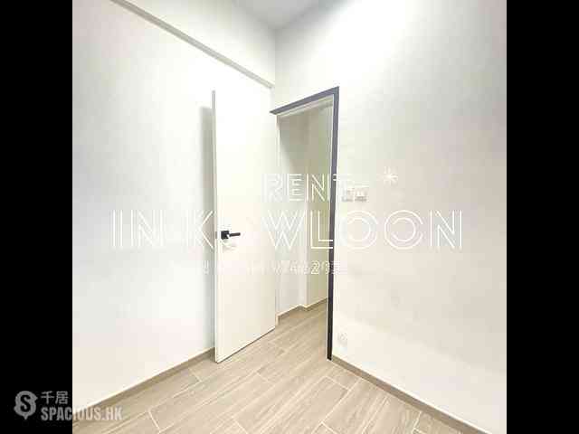 Jordan - 577, Canton Road 06