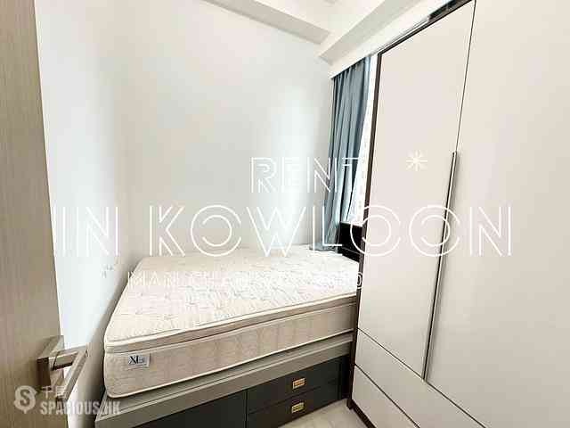 Tai Kok Tsui - L・Living 23 04