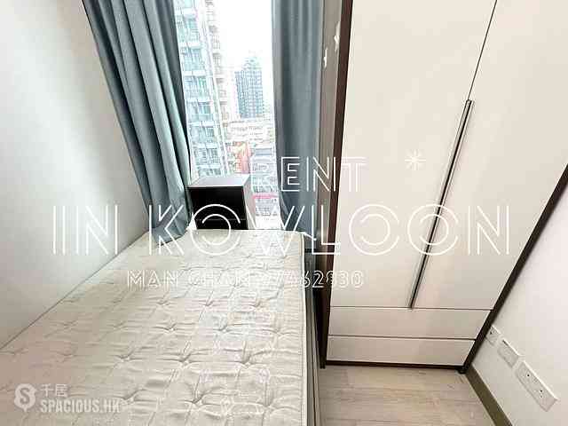 Tai Kok Tsui - L・Living 23 07