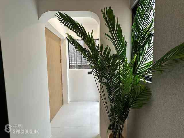 Hung Hom - Tak Yue Mansion 10
