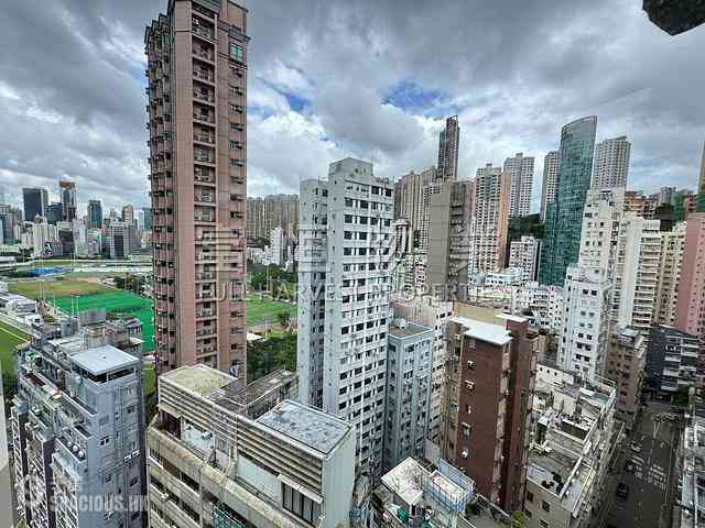 Happy Valley - Paramount Mansion 01