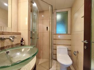West Kowloon - The Harbourside Block 3 09