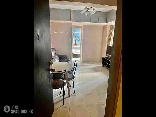 Wan Chai - Wang Gee Mansion 02