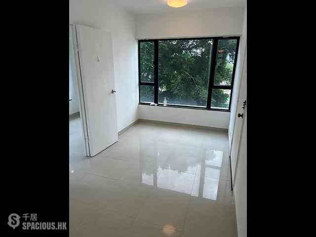 Tai Hang - The First Mansion 01