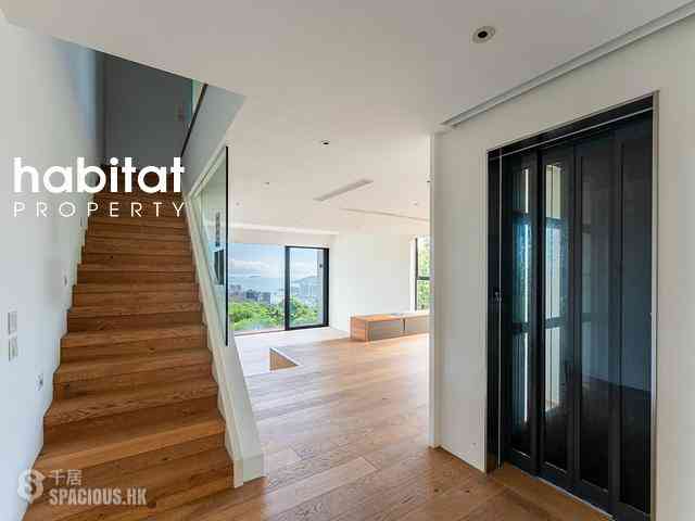 The Peak - Watford Villa 04