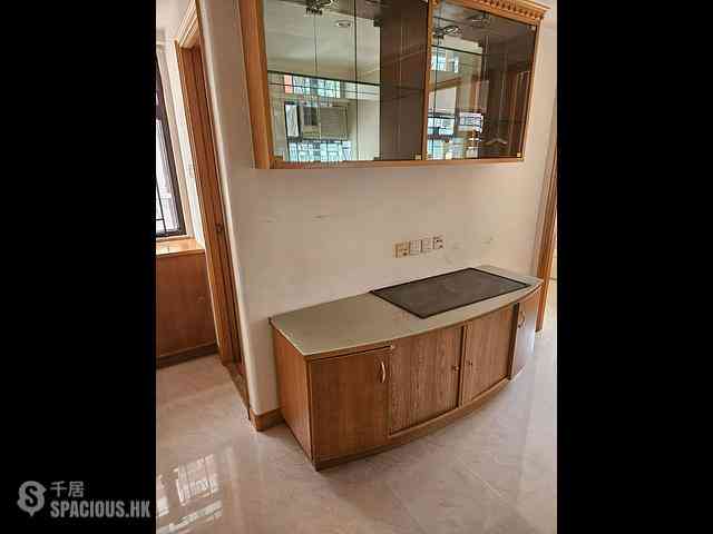 Wan Chai - Kin Lee Building Block B 04