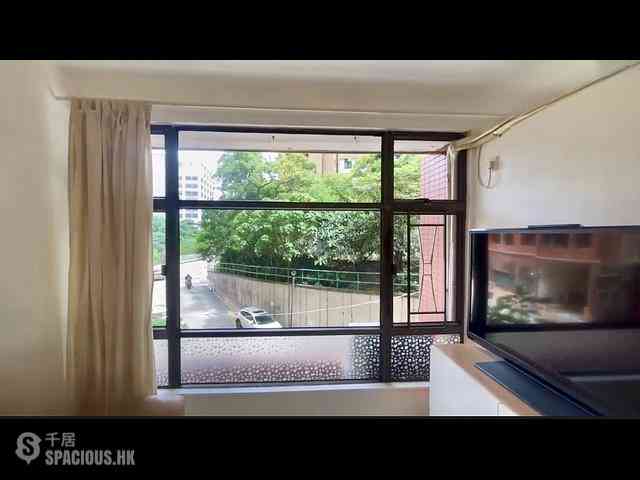 Pok Fu Lam - Pokfulam Gardens Block 2 04