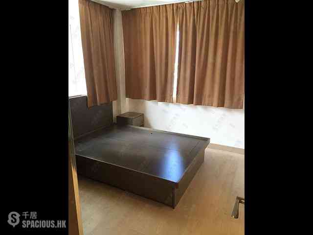 Yau Yat Chuen - 8, Verbena Road 02