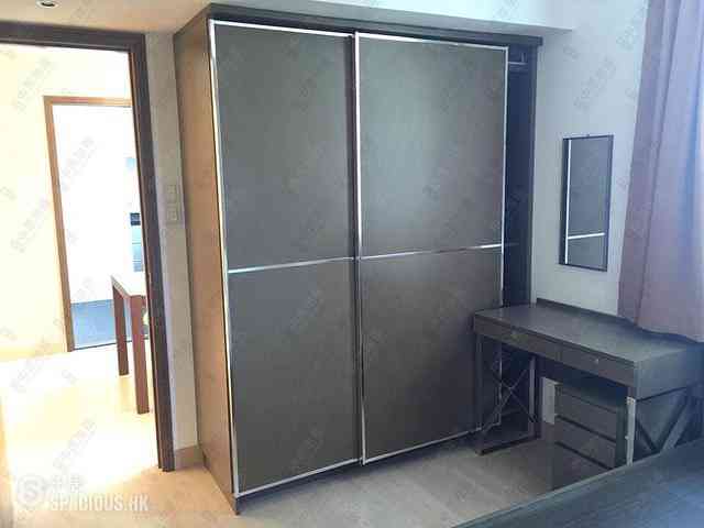 Yau Yat Chuen - 8, Verbena Road 04
