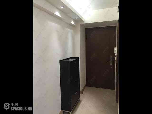 Yau Yat Chuen - 8, Verbena Road 08