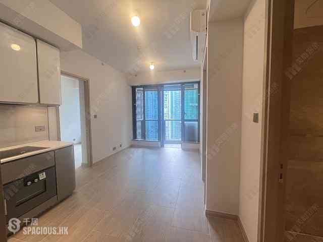 Wong Chuk Hang - The Southside Phase 4A La Montagne I Tower 2B 01