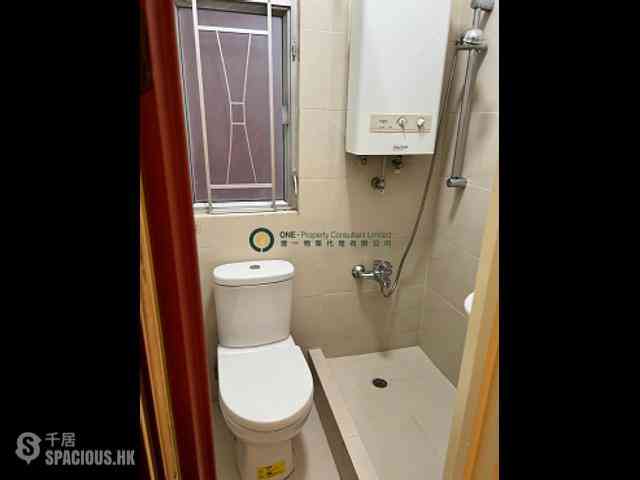 Mong Kok - Winfield Building 03