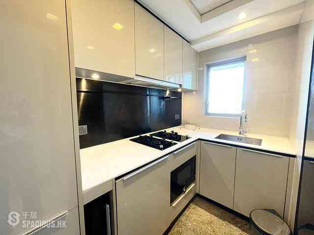 Tung Chung - Century Link Phase 1 Tower 3B 04