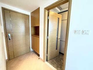Tung Chung - Century Link Phase 1 Tower 3B 05