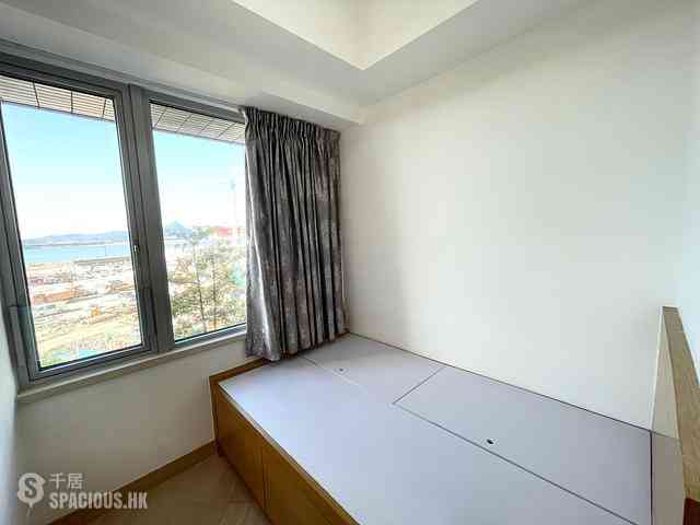 Tung Chung - Century Link Phase 1 Tower 3B 07