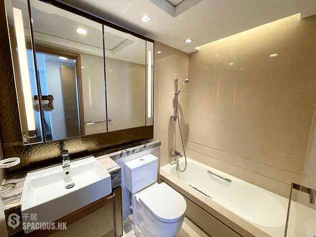 Tung Chung - Century Link Phase 1 Tower 3B 09