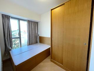 Tung Chung - Century Link Phase 1 Tower 3B 08