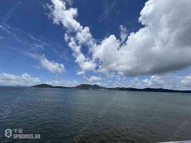 Ap Lei Chau - The Corniche Tower 1 18
