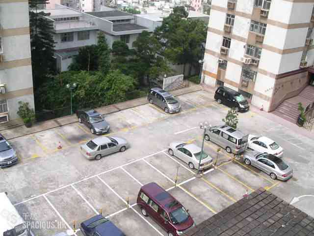 Causeway Bay - Fontana Gardens Block 22-25 05
