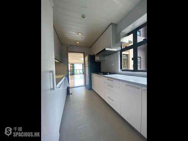 Jardines Lookout - Cavendish Heights Block 8 05
