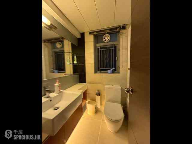 Sai Wan Ho - Grand Promenade Block 6 06