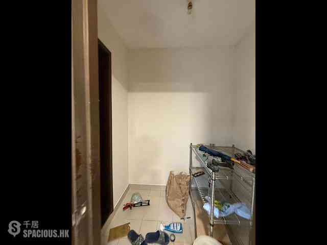 Sai Wan Ho - Grand Promenade Block 6 03