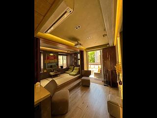Poho - Universal Building 05