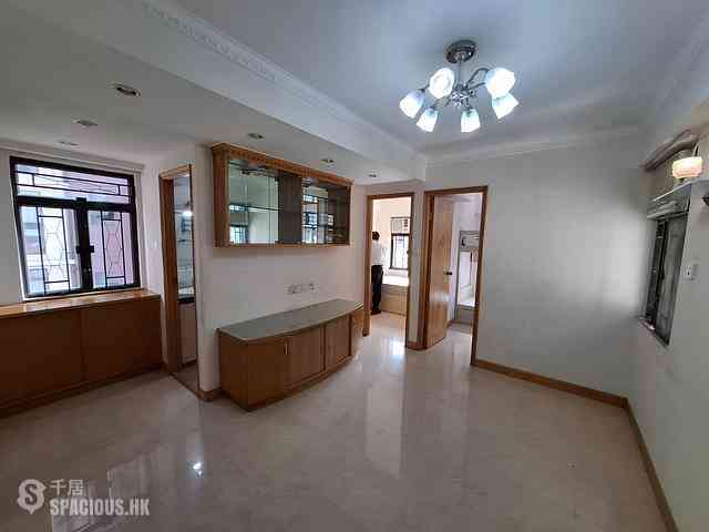 Wan Chai - Kin Lee Building 02