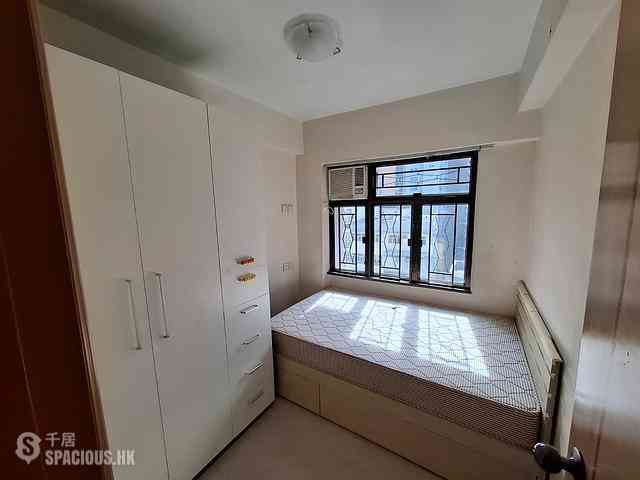 Wan Chai - Kin Lee Building 04