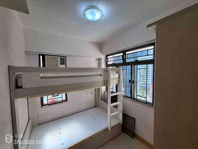 Wan Chai - Kin Lee Building 05