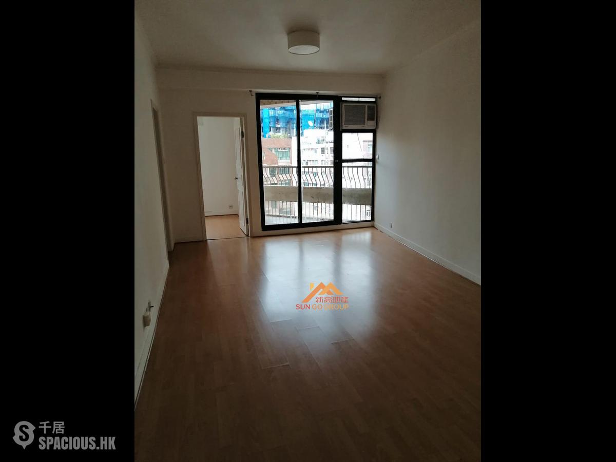 Mid Levels West - Scenic Heights Block 1 01