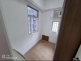 Wan Chai - Chiu Hin Mansion 04