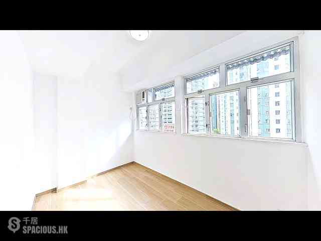 Shau Kei Wan - Pak Ling Mansions 10