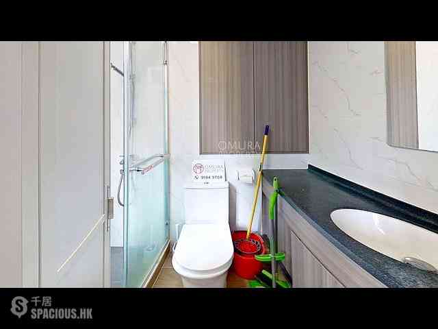 Shau Kei Wan - Pak Ling Mansions 18