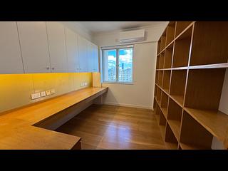 Mid Levels Central - Pearl Gardens Block EF 05