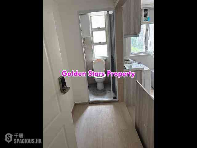 Sai Ying Pun - 206-208, Des Voeux Road West 02