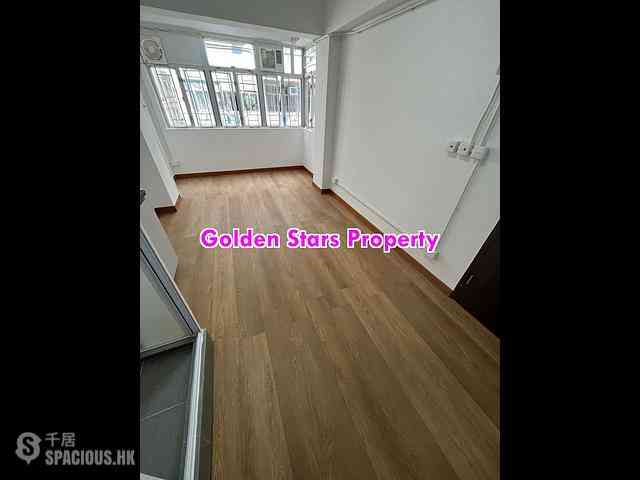Sai Ying Pun - 24, Centre Street 06