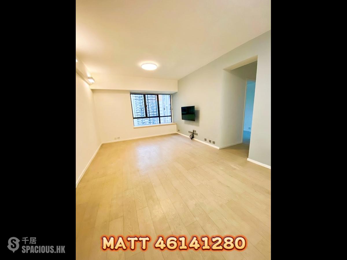 Mid Levels Central - Excelsior Court 01