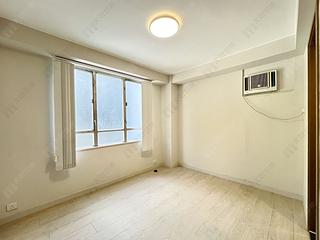 Wan Chai - Phoenix Court Block 2 09