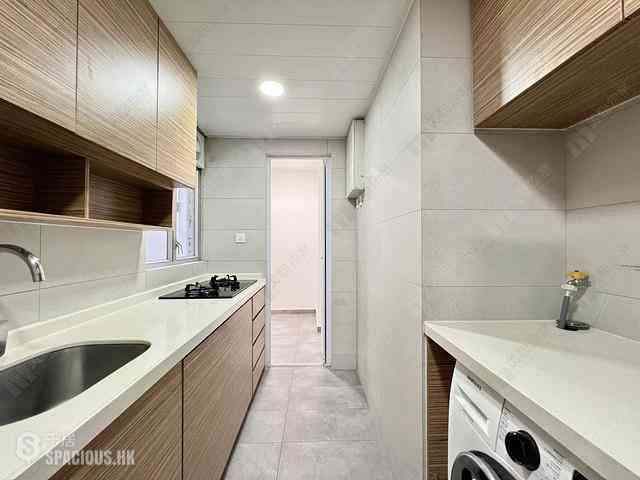 Wan Chai - Phoenix Court Block 2 12