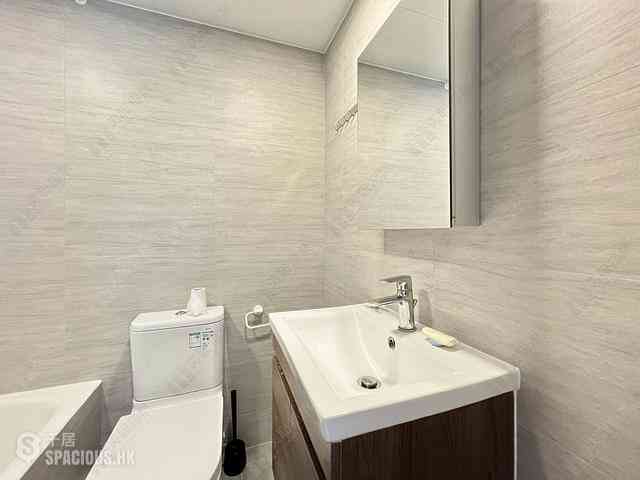 Wan Chai - Phoenix Court Block 2 14