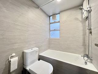 Wan Chai - Phoenix Court Block 2 15