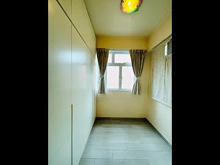 Wan Chai - Siu Fung Building 04