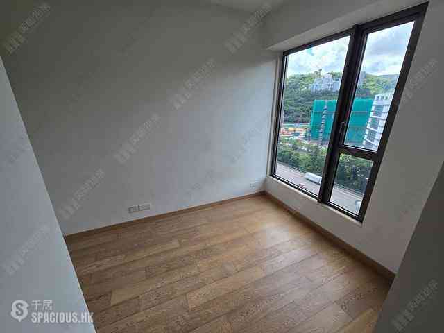 Pak Shek Kok - Solaria Tower 3 06
