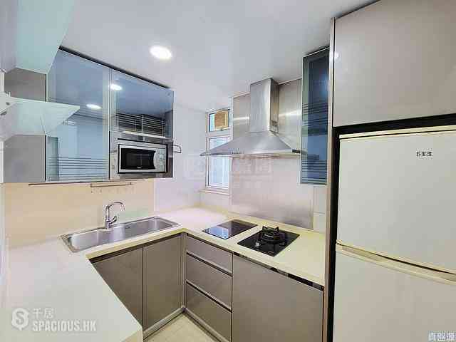 Lohas Park - Lohas Park Phase 1 The Capitol Tower 1 09