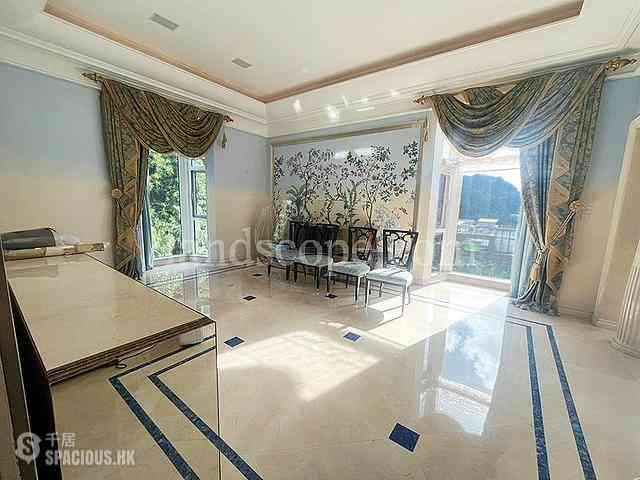The Peak - Altadena House 06